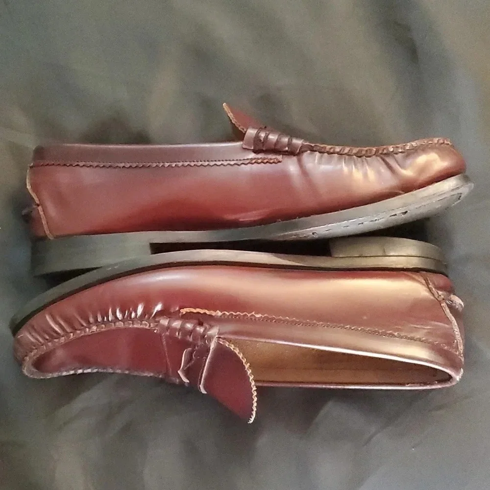 Vintage Oakwoods Mens Upper Leather Hand Stiched Shoes Made in the USA